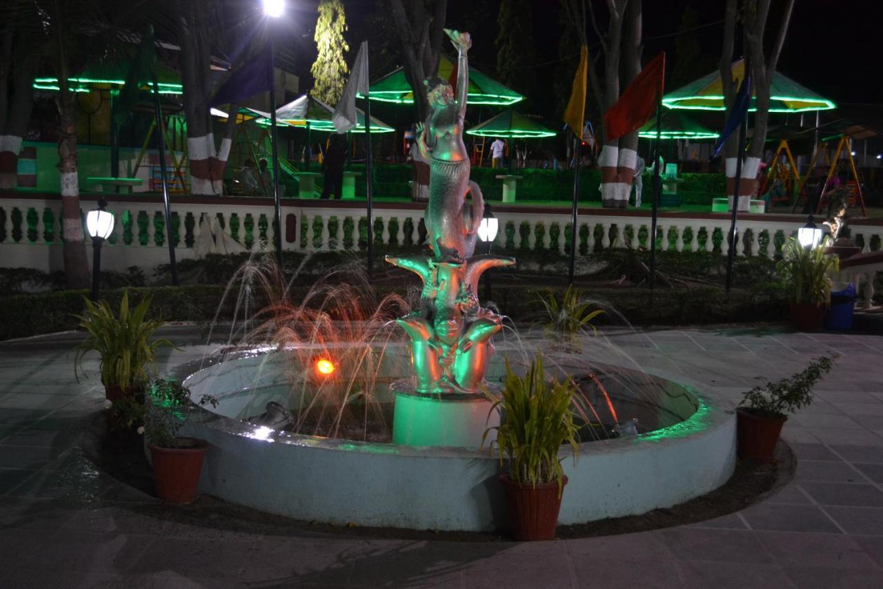 Fun And Food Resort & Holidays Harsola ภายนอก รูปภาพ