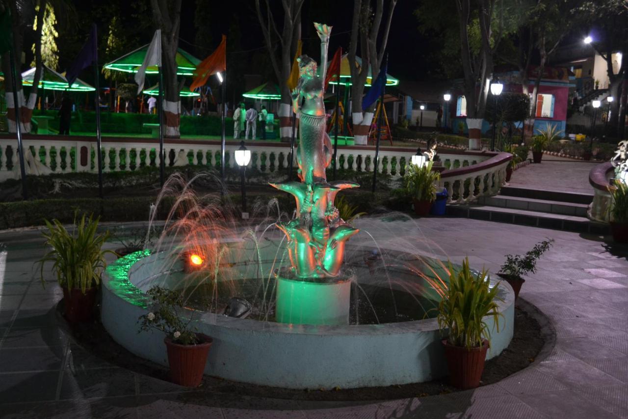 Fun And Food Resort & Holidays Harsola ภายนอก รูปภาพ